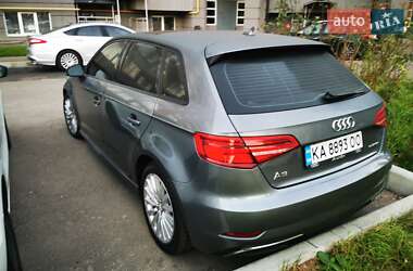 Audi A3  2017