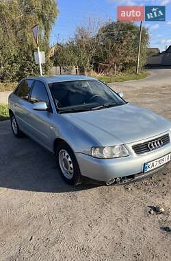 Audi A3  2001