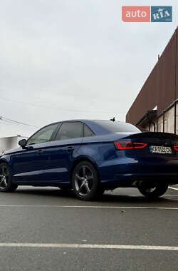 Седан Audi A3 2014 в Киеве