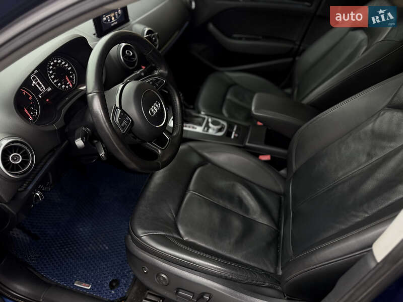 Седан Audi A3 2014 в Киеве