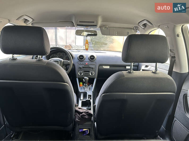 Хэтчбек Audi A3 2004 в Мукачево
