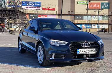 Audi A3  2017