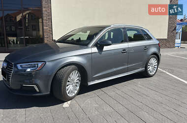 Audi A3  2017