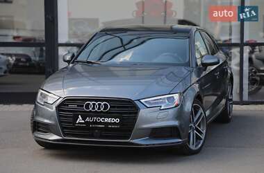 Audi A3  2016