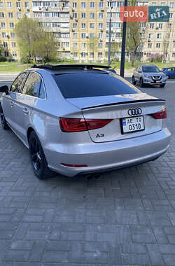 Седан Audi A3 2014 в Днепре