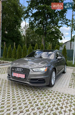 Audi A3  2016