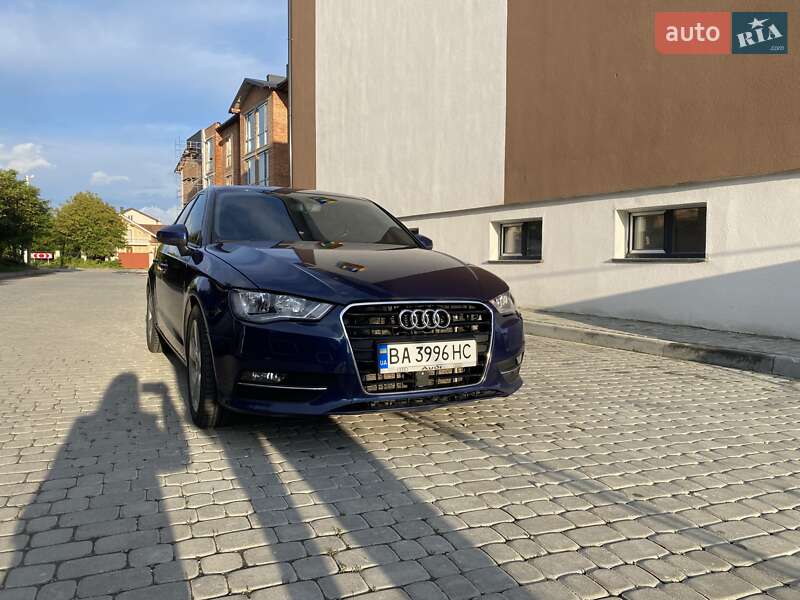 Хэтчбек Audi A3 2016 в Львове фото 2 Хэтчбек Audi A3 2016 в Львове