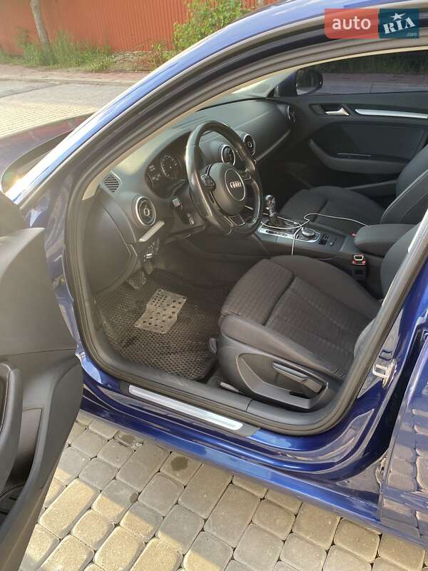 Хэтчбек Audi A3 2016 в Львове фото 6 Хэтчбек Audi A3 2016 в Львове