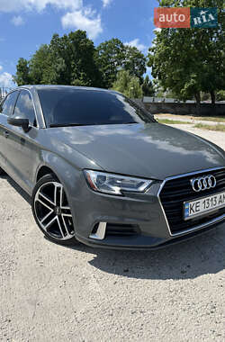 Audi A3  2018