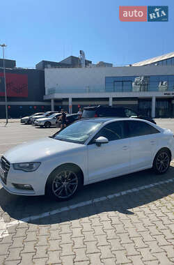 Audi A3  2016