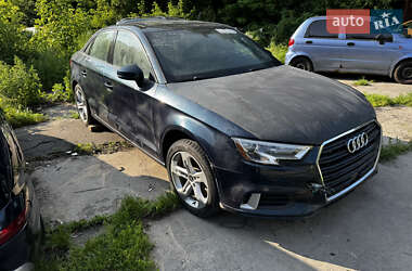 Audi A3  2018