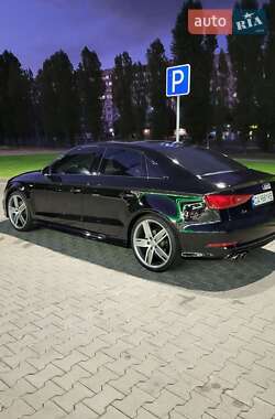 Седан Audi A3 2016 в Черкассах