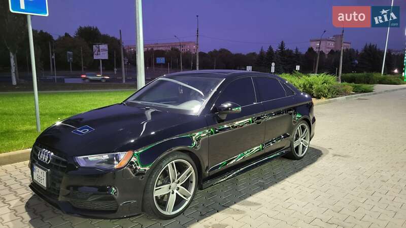 Седан Audi A3 2016 в Черкассах