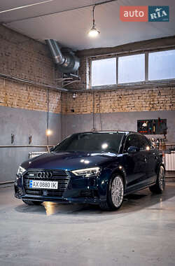 Audi A3  2018