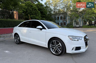 Audi A3  2018