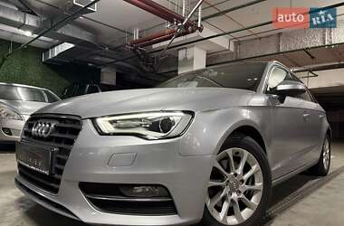 Audi A3  2016