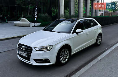 Audi A3  2015