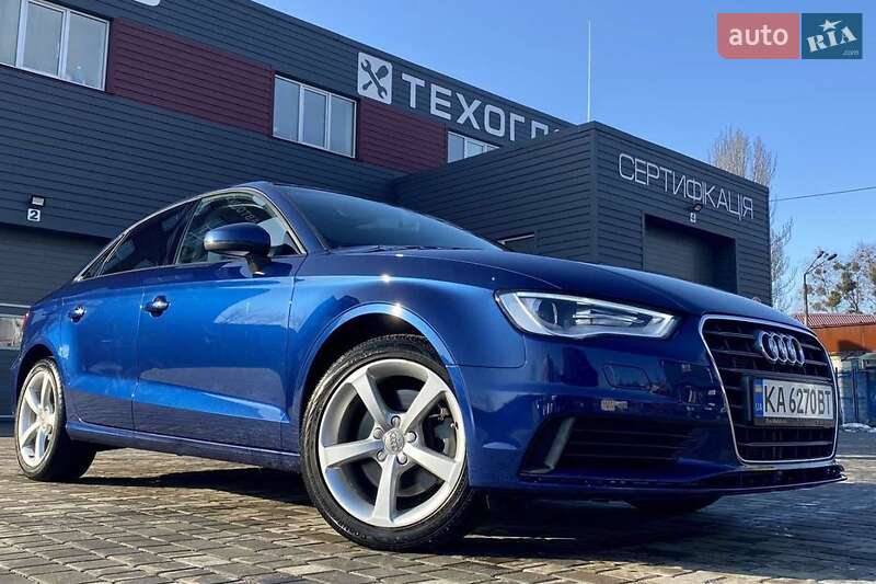 Седан Audi A3