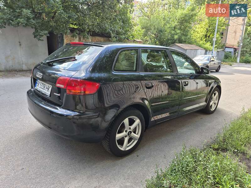 Хэтчбек Audi A3 2008 в Костополе