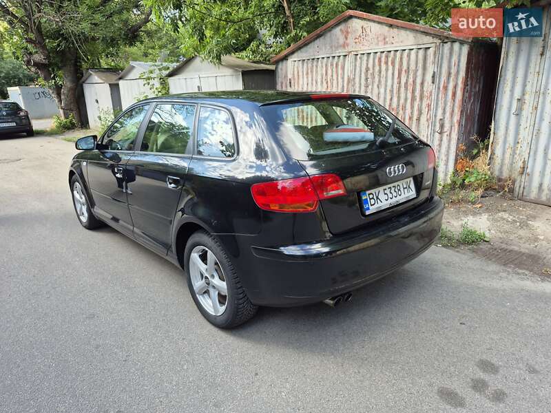 Хэтчбек Audi A3 2008 в Костополе