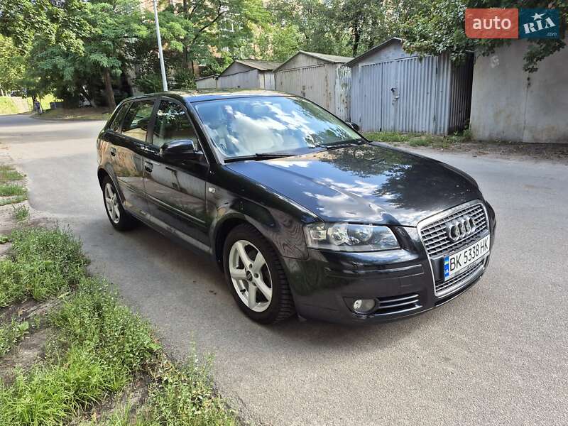 Хэтчбек Audi A3 2008 в Костополе