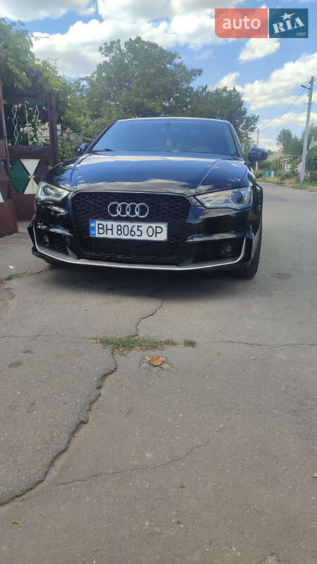 Седан Audi A3 2014 в Гадяче фото Седан Audi A3 2014 в Гадяче