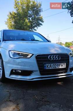 Audi A3  2016