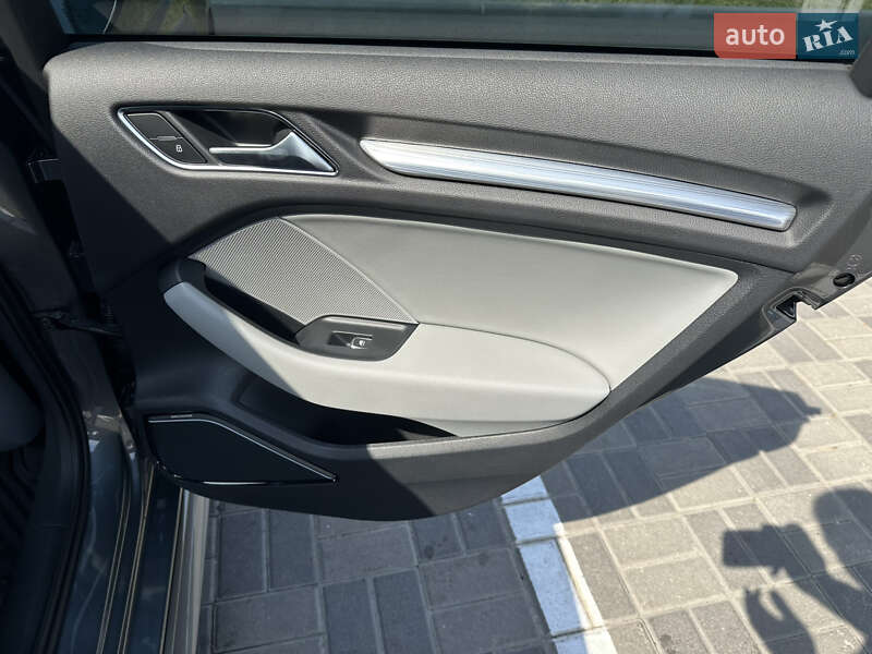Седан Audi A3 2017 в Софиевской Борщаговке фото 30 Седан Audi A3 2017 в Софиевской Борщаговке