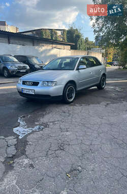 Audi A3  2001