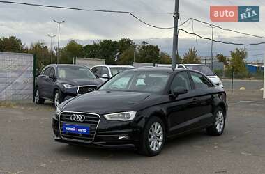 Audi A3  2015