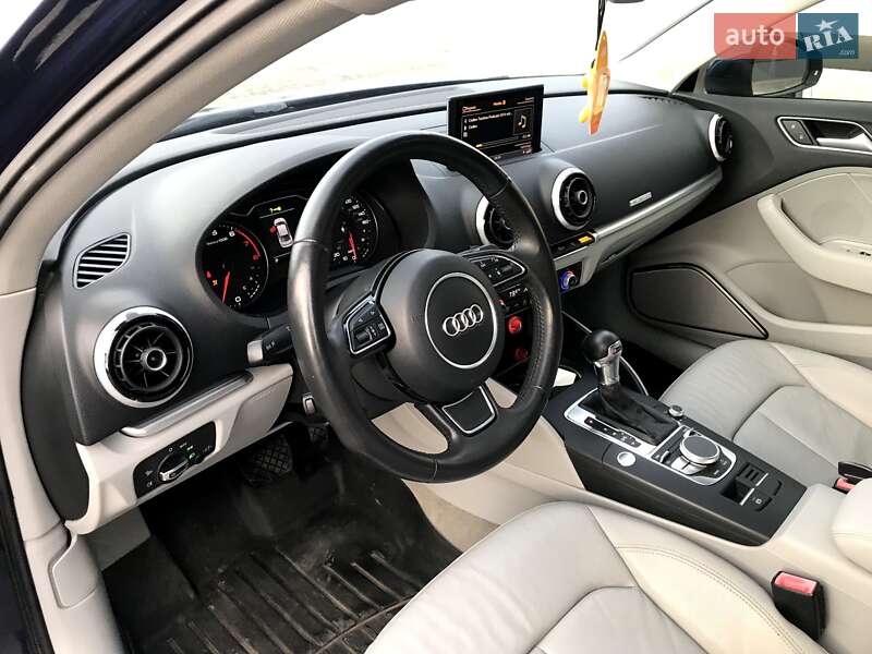 Седан Audi A3 2014 в Києві