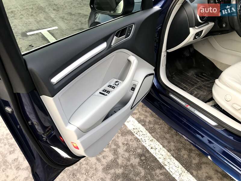 Седан Audi A3 2014 в Києві