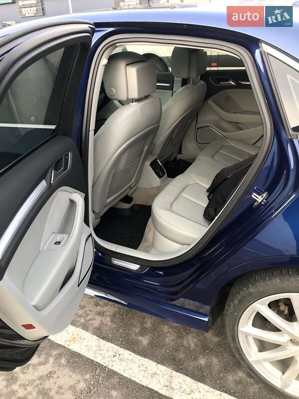 Седан Audi A3 2014 в Києві