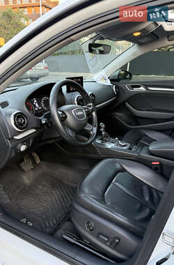 Хэтчбек Audi A3 2015 в Днепре
