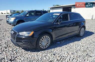 Audi A3  2016