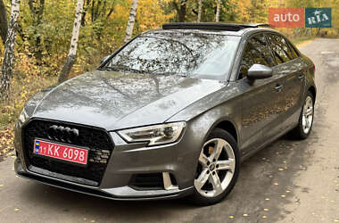 Audi A3  2017