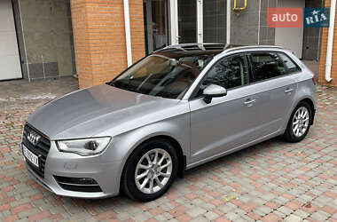 Audi A3  2016