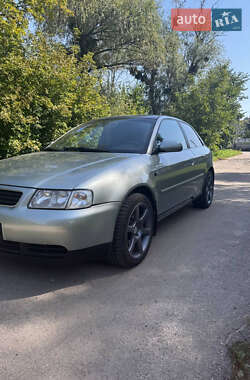 Audi A3  1998