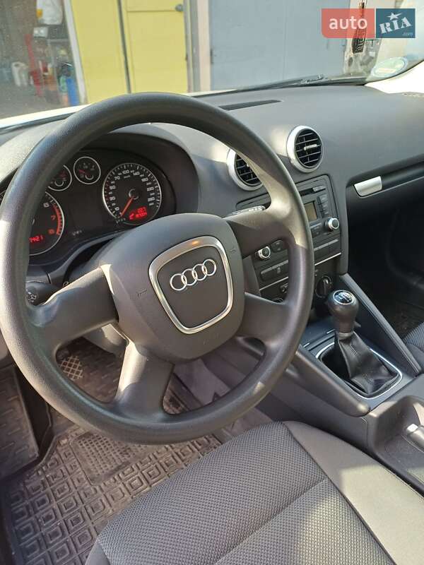 Хэтчбек Audi A3 2010 в Жмеринке фото 6 Хэтчбек Audi A3 2010 в Жмеринке