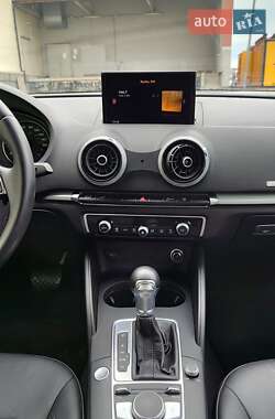 Хэтчбек Audi A3 2016 в Львове фото 18 Хэтчбек Audi A3 2016 в Львове