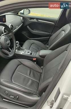 Хэтчбек Audi A3 2016 в Львове фото 25 Хэтчбек Audi A3 2016 в Львове
