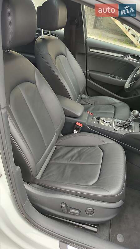 Хэтчбек Audi A3 2016 в Львове фото 27 Хэтчбек Audi A3 2016 в Львове