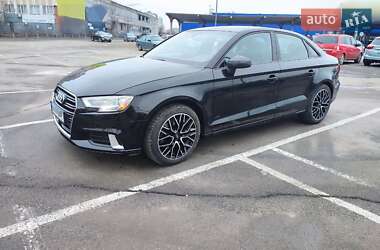 Audi A3  2016