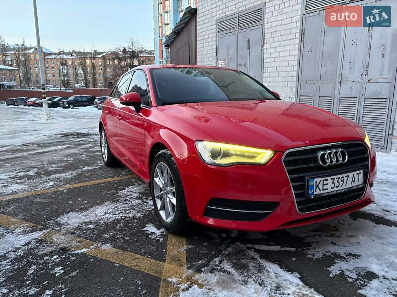 Хетчбек Audi A3 2013 в Києві