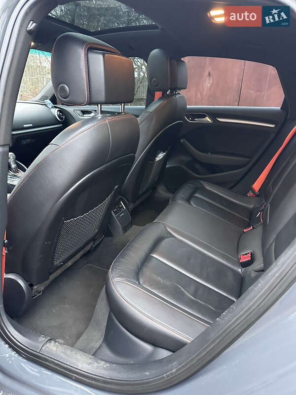 Седан Audi A3 2017 в Киеве