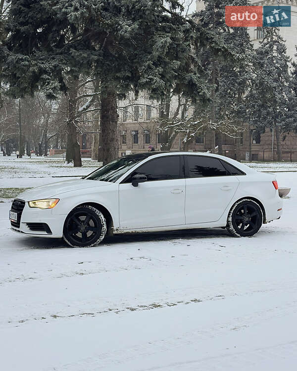 Седан Audi A3 2015 в Одессе фото 6 Седан Audi A3 2015 в Одессе