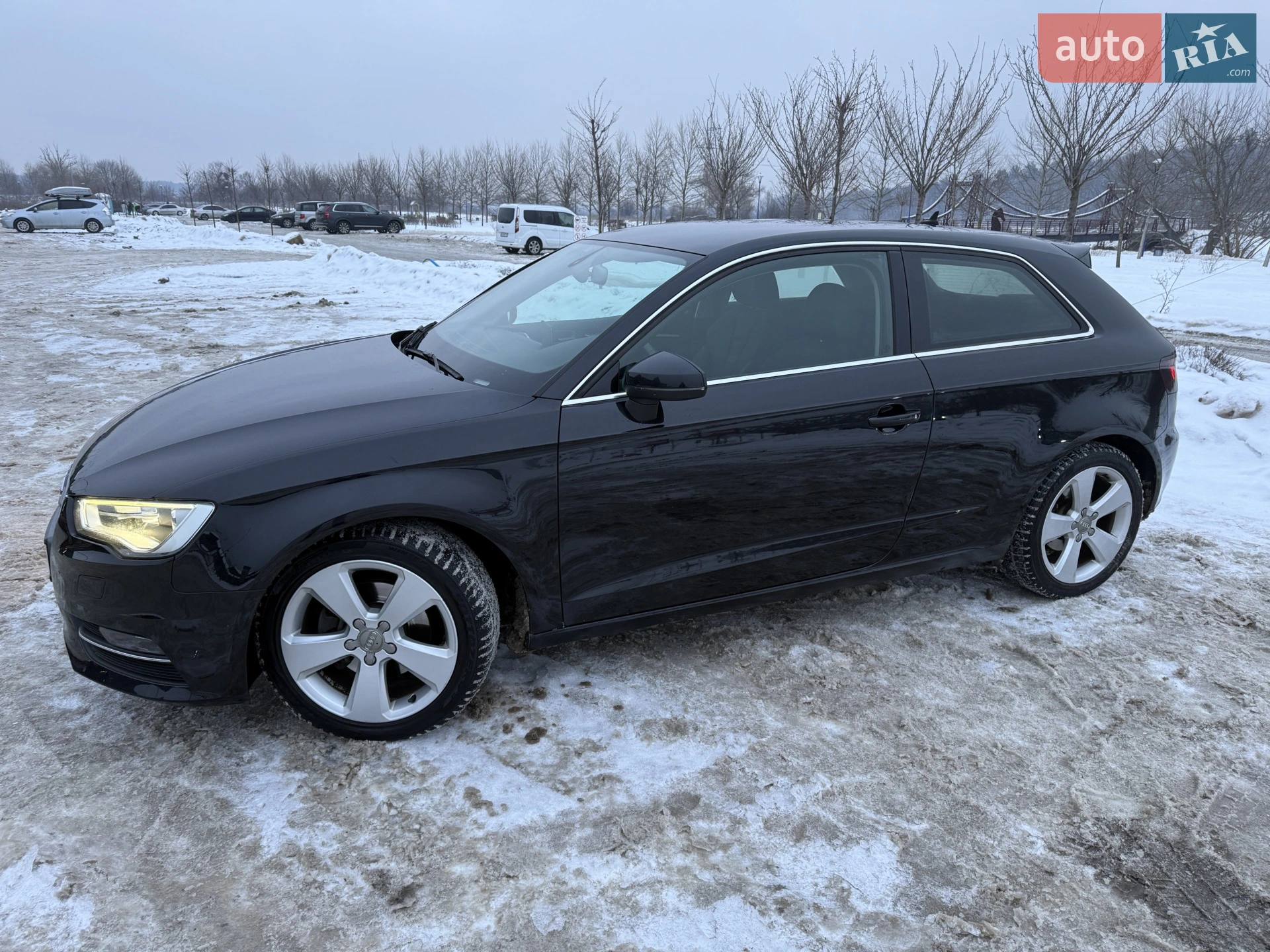 Audi A3 2014 VIN WAUZZZ8V1EA124052 фото оголошення 4 з 44