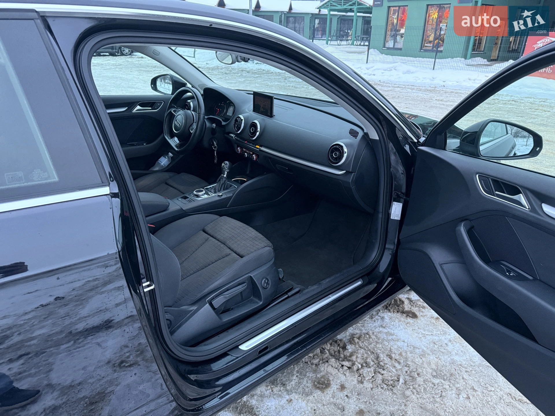 Audi A3 2014 VIN WAUZZZ8V1EA124052 фото оголошення 9 з 44