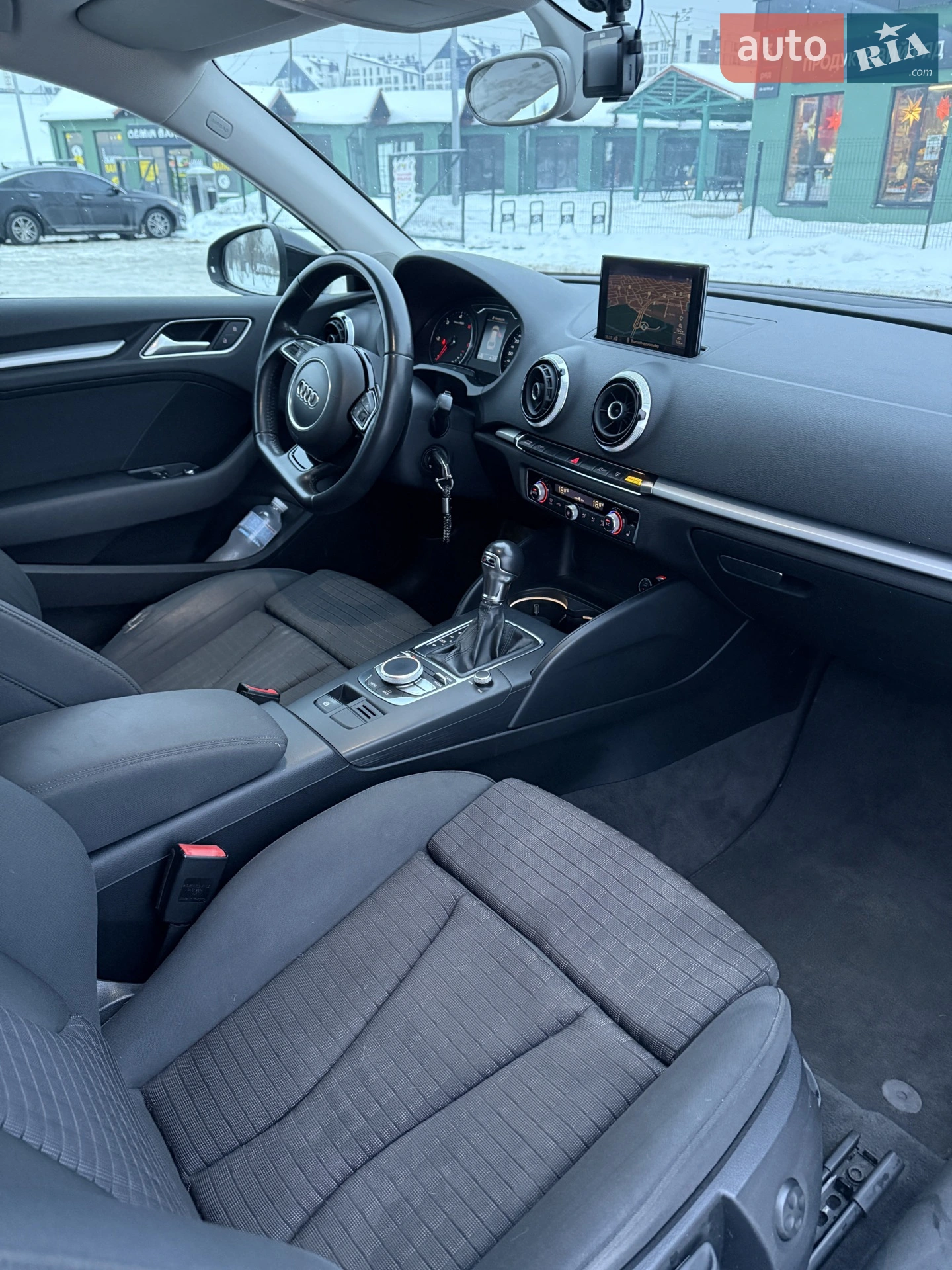 Audi A3 2014 VIN WAUZZZ8V1EA124052 фото оголошення 10 з 44