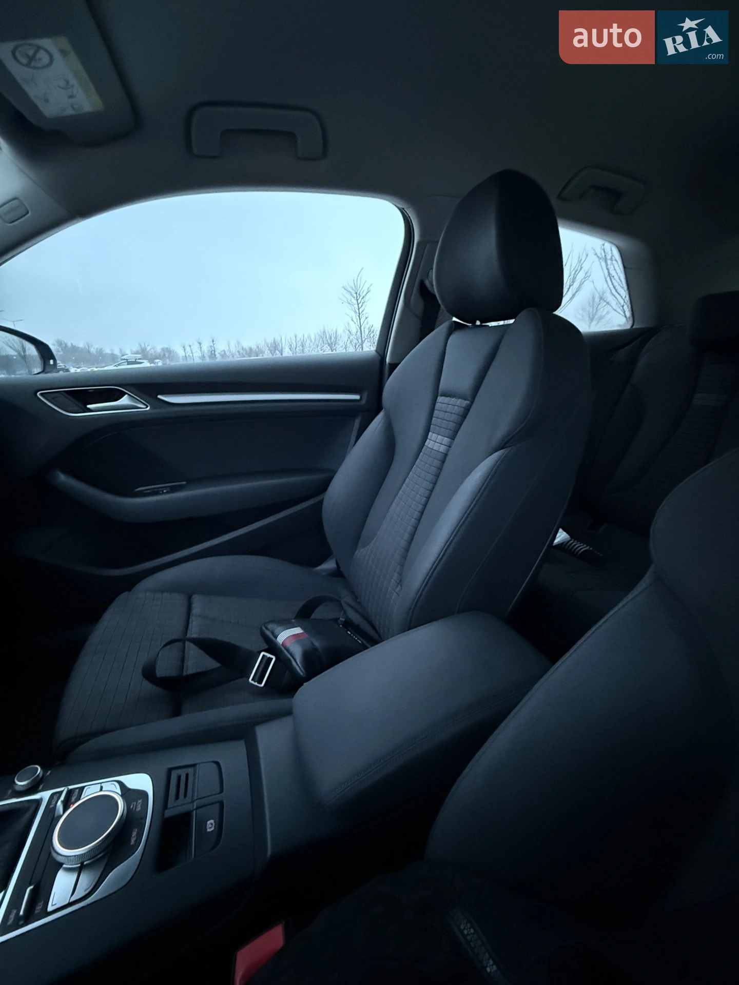 Audi A3 2014 VIN WAUZZZ8V1EA124052 фото оголошення 42 з 44